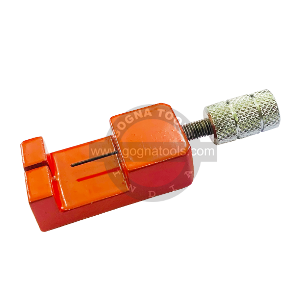 CHAIN LINK PIN REMOVER